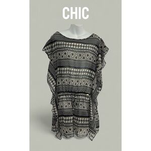 Chic Black Boxy Tunic with Relaxed Fit by Jessica Simpson in Size Lg & XL